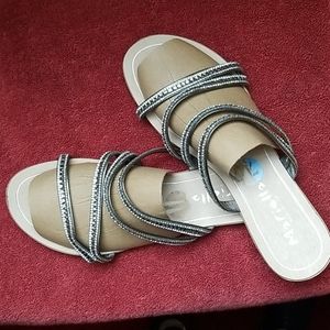 Mariela sandals